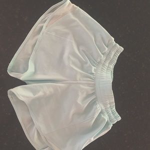 Lululemon 4” Hotty Hot Shorts